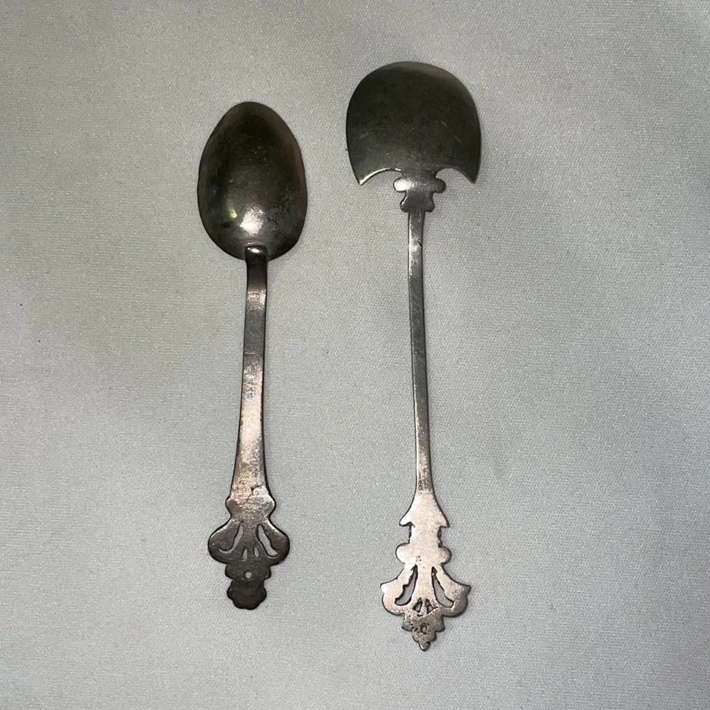 🥄 Vtg. Silver Sugar Spoons {Set of 2}